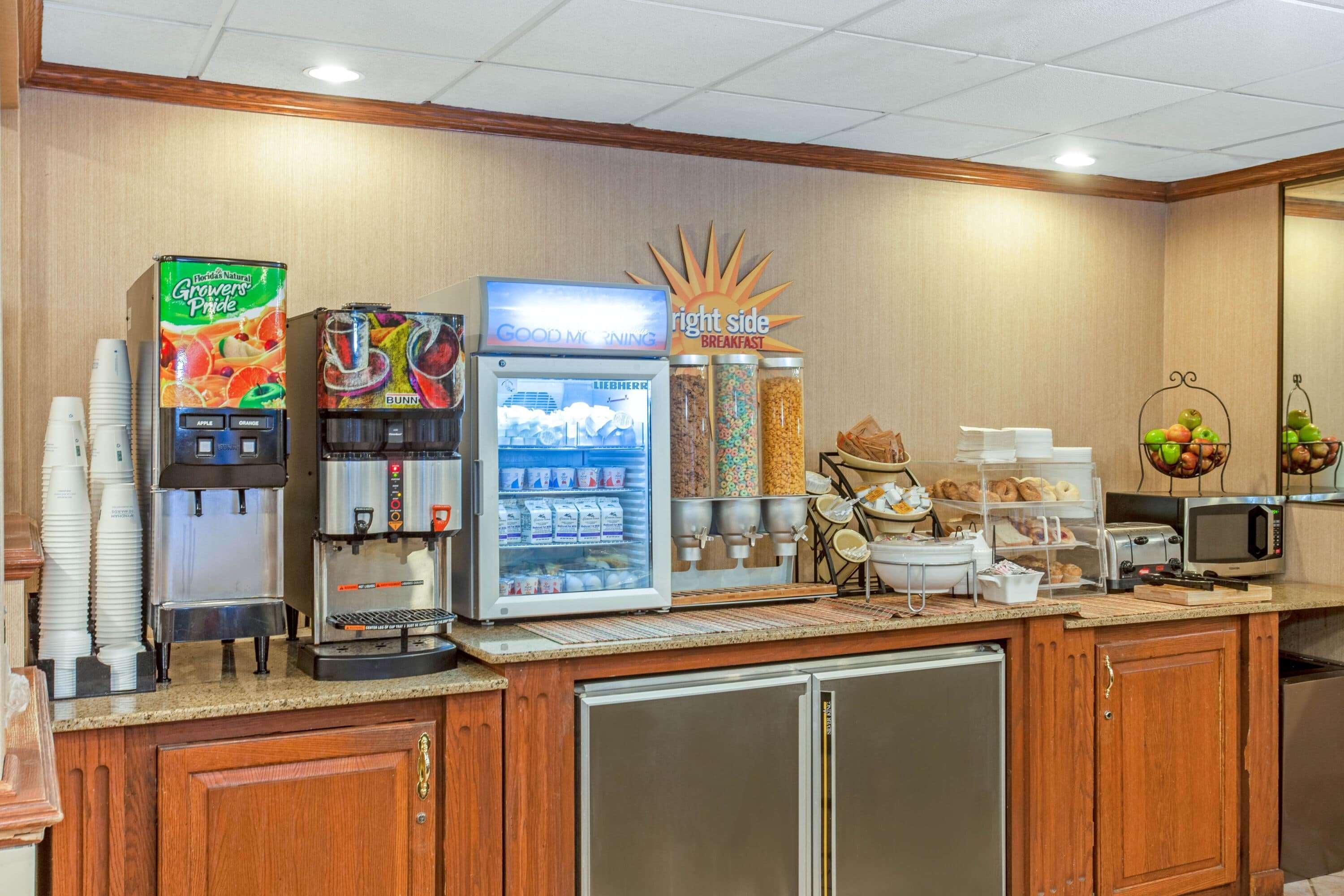 橡树溪/密尔沃基机场拉金塔酒店 外观 照片